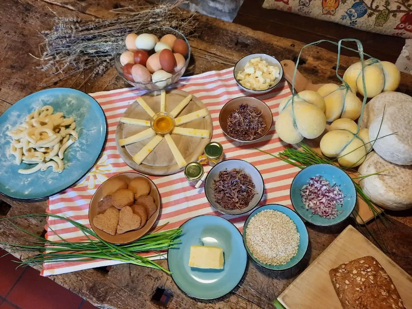 Ingredienti e prodotti della tradizione agricola Ingredienti e prodotti della tradizione agricola